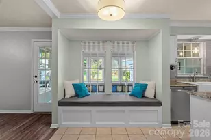 10327 Shady Rest Ln, Charlotte, NC 28214 - Photo 11