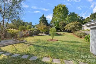 10327 Shady Rest Lane, Charlotte, NC 28214 - Photo 5