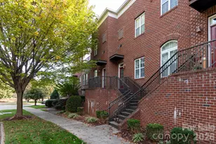 246 Harbour Pl Dr, Davidson, NC 28036 - Photo 3