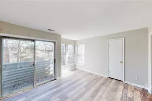 9617 Vinca Cir, Charlotte, NC 28213 - Photo 15