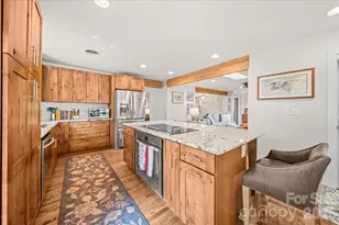 102 Hillside Ln, Morganton, NC 28655 - Photo 11