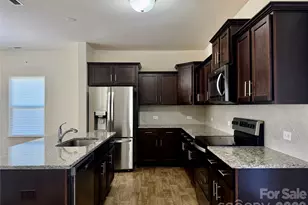 738 Yorkshire Dr, Albemarle, NC 28001 - Photo 7
