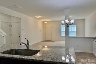 738 Yorkshire Dr, Albemarle, NC 28001 - Photo 11