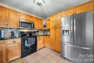 422 Ridge Creek Dr, Taylorsville, NC 28681 - Photo 15