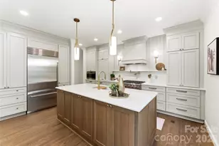 12656 Lahinch Ct, Charlotte, NC 28277 - Photo 9