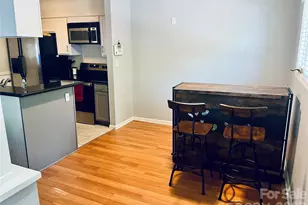 423 W 8th St, Charlotte, NC 28202 - Photo 5