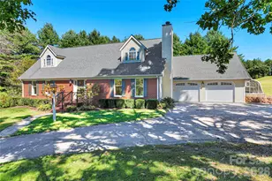 618 Windover Dr, Brevard, NC 28712 - Photo 1