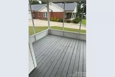 905 Rhode Island Avenue, Kannapolis, NC 28083 - Photo 9