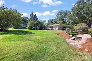 933 Coulwood Dr, Charlotte, NC 28214 - Photo 47