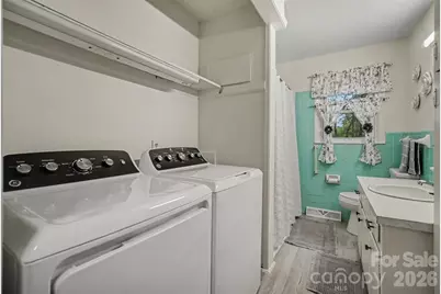 1308 E Stagecoach Trail, Lawndale, NC 28090 - Photo 15