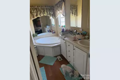 453 Ralph Dail Road, Mount Olive, NC 28365 - Photo 17