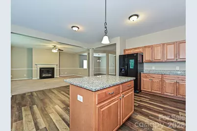 8318 Rockmoor Ridge Road, Charlotte, NC 28215 - Photo 15
