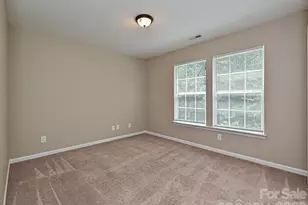 8318 Rockmoor Ridge Rd, Charlotte, NC 28215 - Photo 37