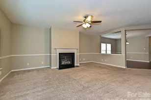 8318 Rockmoor Ridge Rd, Charlotte, NC 28215 - Photo 11