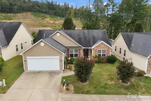 78 Brookstone Ct, Hendersonville, NC 28792 - Photo 5