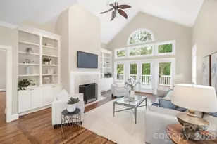 7425 Seton House Ln, Charlotte, NC 28277 - Photo 17
