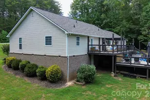 2055 Piper Ridge Dr, Lenoir, NC 28645 - Photo 5
