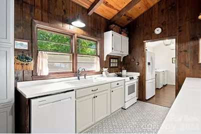 4036 Rhynland Drive, Sherrills Ford, NC 28673 - Photo 19