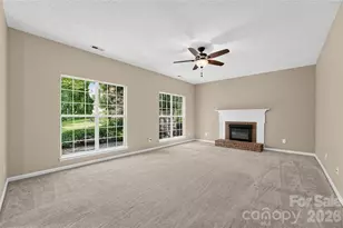 4635 Appley Mead Ln, Charlotte, NC 28269 - Photo 5