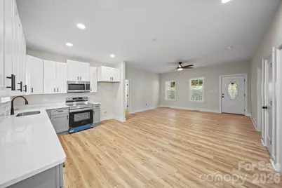 1635 Rollingwood Drive, Kannapolis, NC 28081 - Photo 9