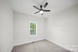 1635 Rollingwood Dr, Kannapolis, NC 28081 - Photo 11
