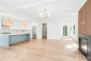 5967 Gate Post Rd, Charlotte, NC 28211 - Photo 9
