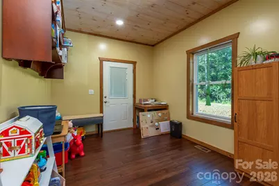 335 James View Road, Marion, NC 28752 - Photo 21