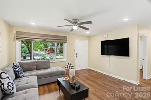 2616 Springway Dr, Charlotte, NC 28205 - Photo 3