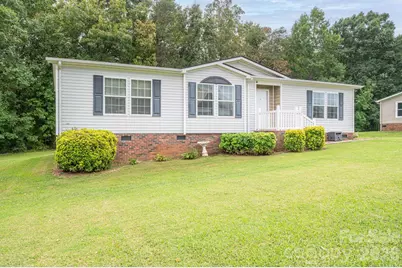 2224 Sterling Ridge Drive, Newton, NC 28658 - Photo 7