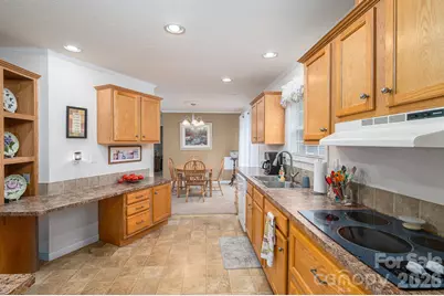 2224 Sterling Ridge Drive, Newton, NC 28658 - Photo 11