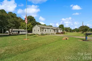 8185 Park Place Rd, York, SC 29745 - Photo 3