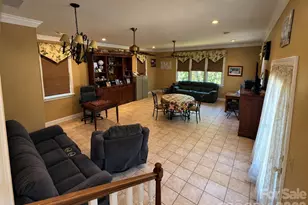 4711 Summit Ave, Greensboro, NC 27405 - Photo 17