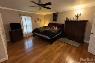 4711 Summit Ave, Greensboro, NC 27405 - Photo 13