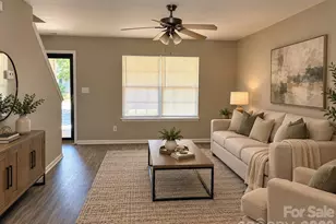 4639 Trillium Fields Dr, Charlotte, NC 28269 - Photo 3
