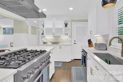 6639 Ronda Avenue, Charlotte, NC 28211 - Photo 17
