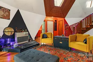425 Bob Barnwell Rd, Asheville, NC 28803 - Photo 9