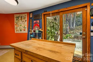 425 Bob Barnwell Rd, Asheville, NC 28803 - Photo 15