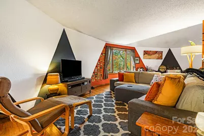 425 Bob Barnwell Road, Asheville, NC 28803 - Photo 25