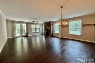 10728 Vanguard Pkwy, Huntersville, NC 28078 - Photo 15
