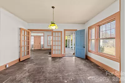 1011 Ashe Avenue NW, Lenoir, NC 28645 - Photo 7