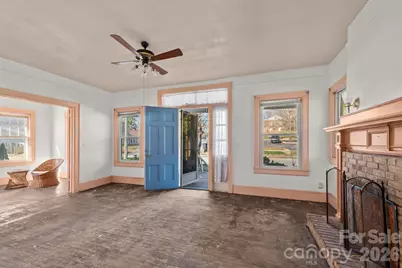 1011 Ashe Avenue NW, Lenoir, NC 28645 - Photo 9