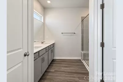 6518 Harlech Street, Charlotte, NC 28269 - Photo 35
