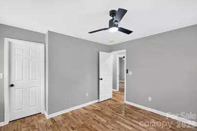 3001 Dalecrest Drive, Charlotte, NC 28269 - Photo 19