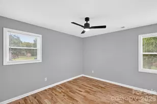 3001 Dalecrest Dr, Charlotte, NC 28269 - Photo 15