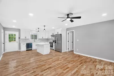 3001 Dalecrest Drive, Charlotte, NC 28269 - Photo 11