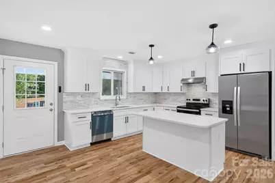 3001 Dalecrest Drive, Charlotte, NC 28269 - Photo 17