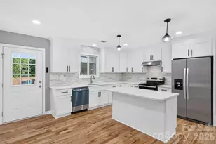 3001 Dalecrest Dr, Charlotte, NC 28269 - Photo 17