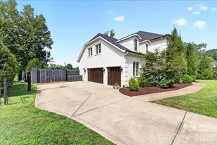 610 Lansdowne Rd, Charlotte, NC 28270 - Photo 39