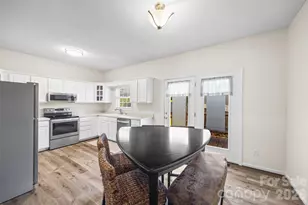 701 Peregrine Ct, Gastonia, NC 28056 - Photo 13