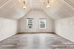 217 S Highland St, Gastonia, NC 28052 - Photo 27